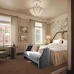 Savoy 1918 5* أوسلو