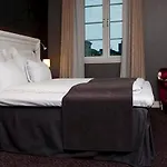 Savoy 1918 Hotel 5*