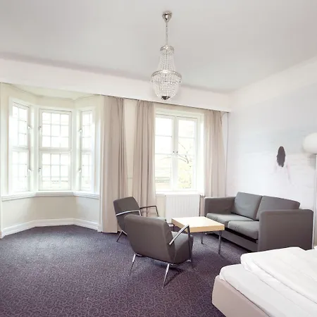 Savoy 1918, A Member Of Small Luxury Of The World Hotel 5*