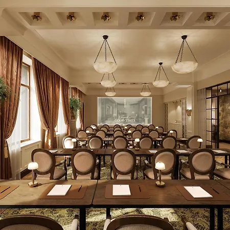 Savoy 1918, A Member Of Small Luxury Of The World Otel 5*