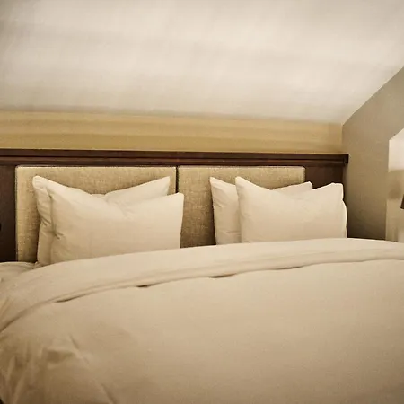 Savoy 1918, A Member Of Small Luxury Of The World 5* Oslo