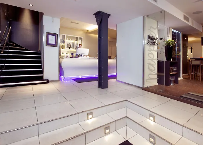 Hotell Savoy 1918 5*