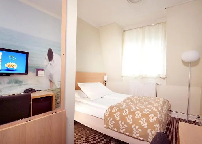 מלון Savoy 1918 5*