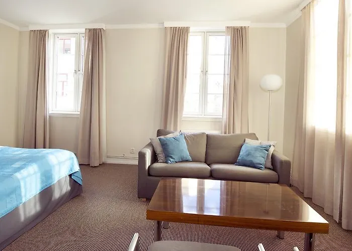 Hotell Savoy 1918 5*