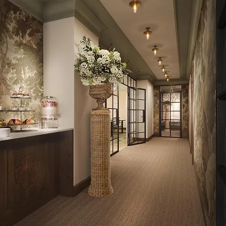 Savoy 1918 酒店 5*